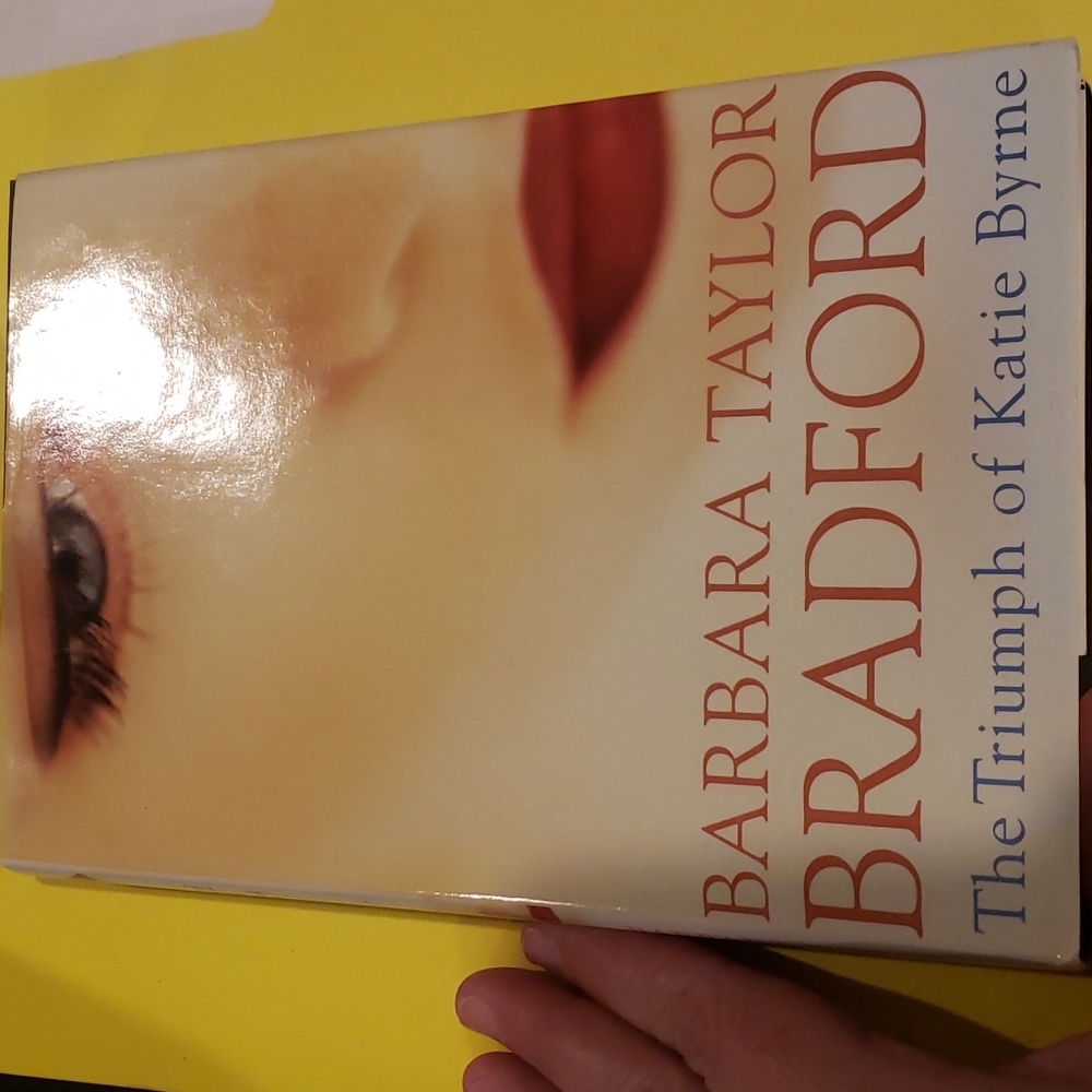 Books - The Triumph of Katie Byrne - Barbara Taylor Bradford